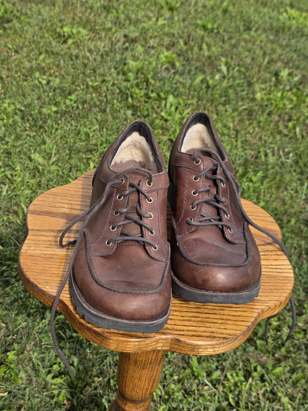 UGG Men's Brown Leather Lace-Up Derby Shoes